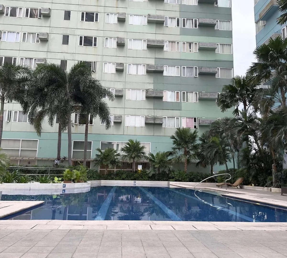 2-Bedroom Cozy Stay Near Bgc Manila 0*,