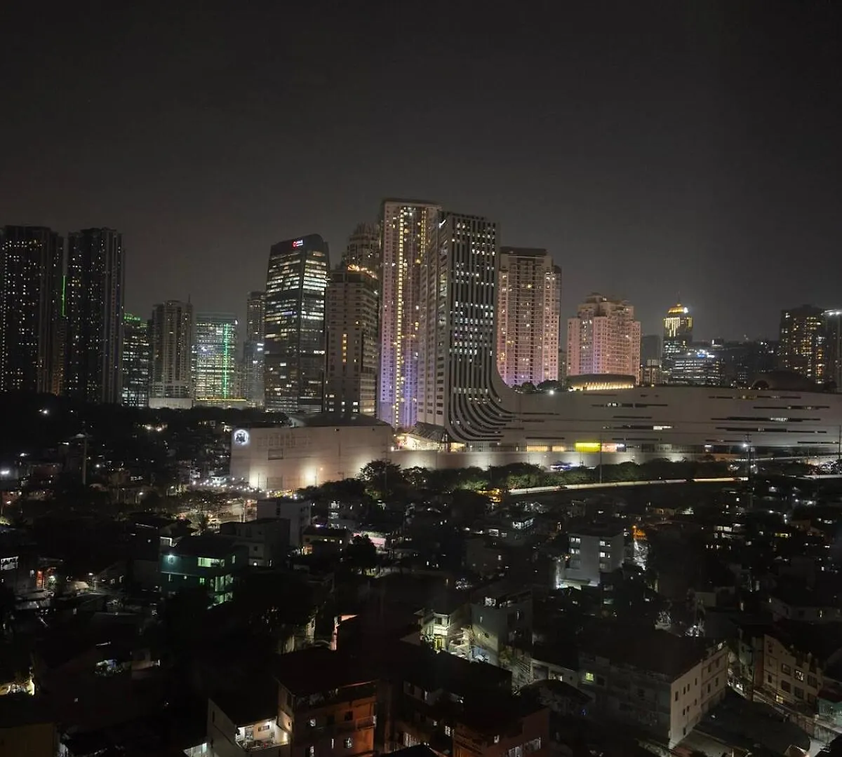 2-Bedroom Cozy Stay Near Bgc Manila Apartment