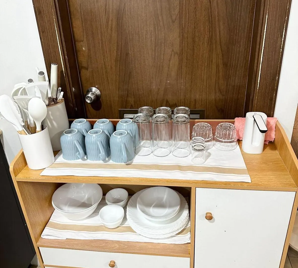 2-Bedroom Cozy Stay Near Bgc Manila Philippines